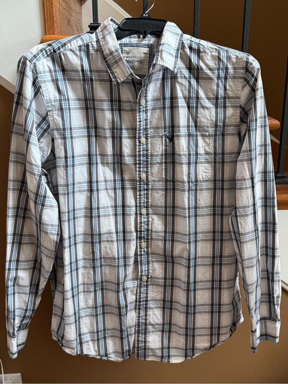 American Eagle Outfitters White and Gray Plaid Button-Down Shirt - Men's